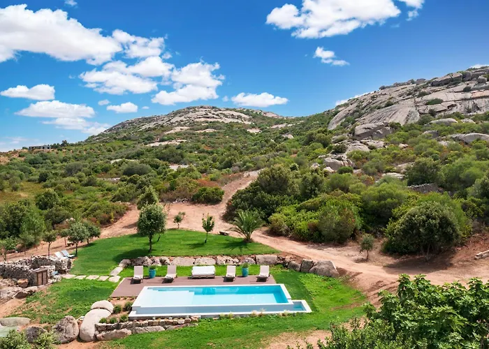 度假居 North Sardinia Retreats Stazzo Liccia Barria - Con Piscina