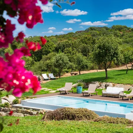 בית נופש North Sardinia Retreats Stazzo Liccia Barria - Con Piscina ארזח'ינה